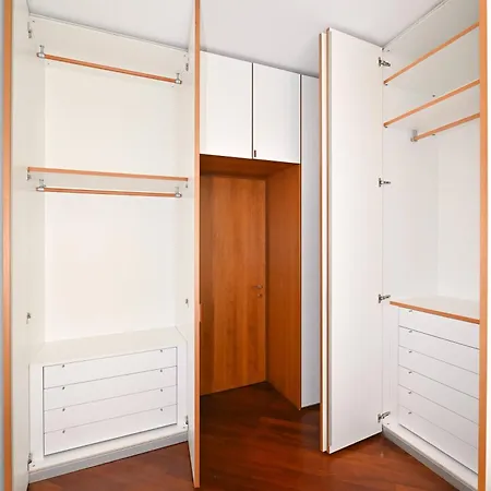 One Only View In 아파트 *