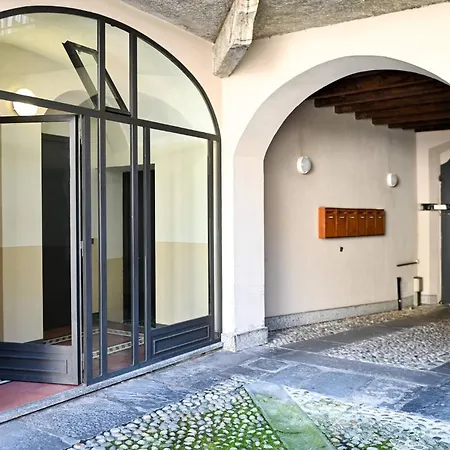 View Crespi In Apartment Como