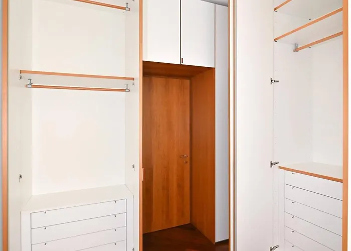 One Only View In 公寓 *