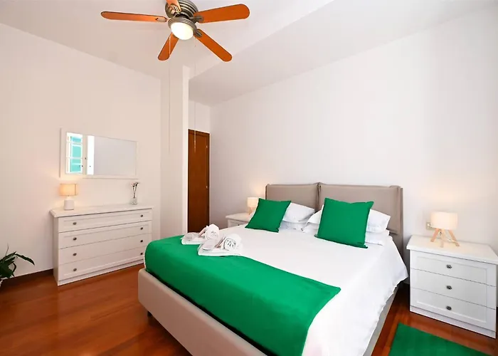 One Only View In * 科莫